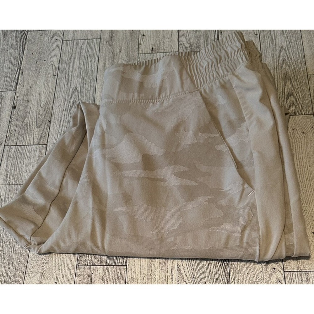 Athleta Pants Womens 8 Brooklyn Jogger Camo Pockets High‎ Waisted Cream Stretchy